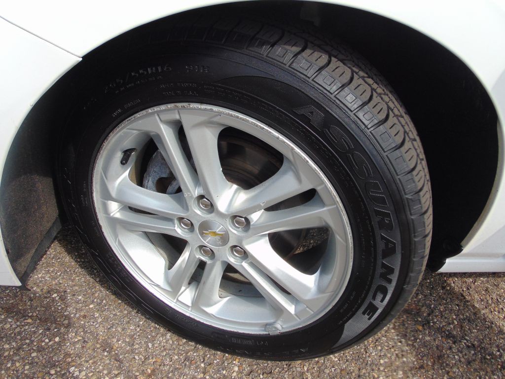 2017 Chevrolet Cruze Image 24