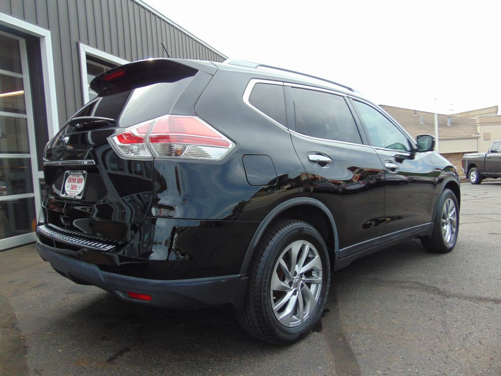 2015 Nissan Rogue Image 8
