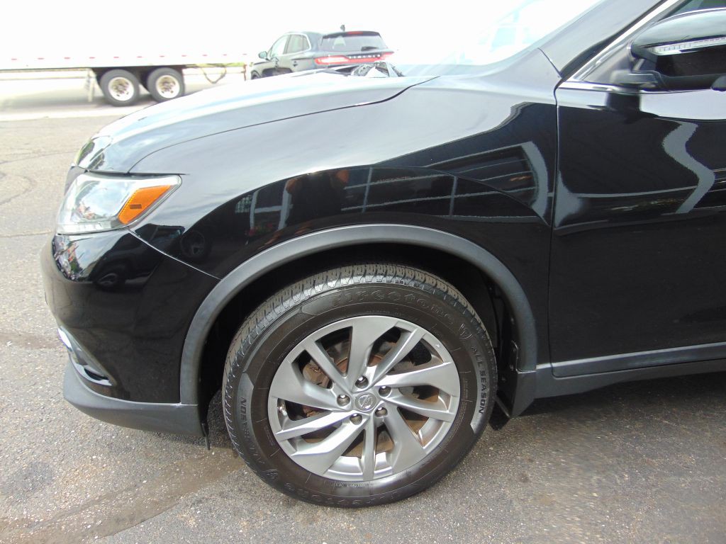 2015 Nissan Rogue Image 11