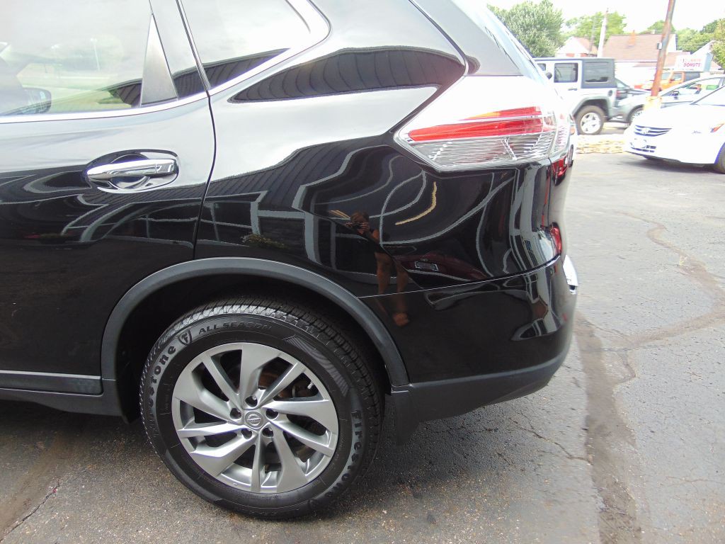 2015 Nissan Rogue Image 12