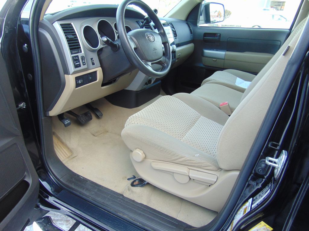 2009 Toyota Tundra Image 2