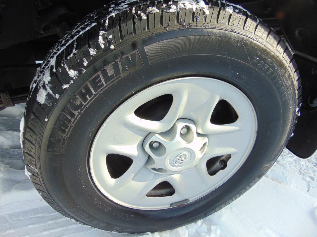 2009 Toyota Tundra Image 25