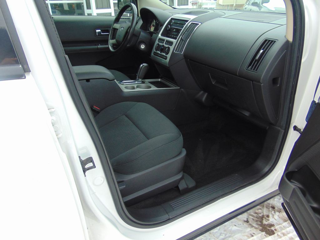 2010 Ford Edge Image 5