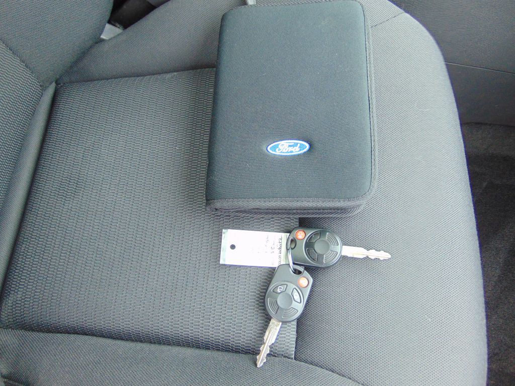 2010 Ford Edge Image 10