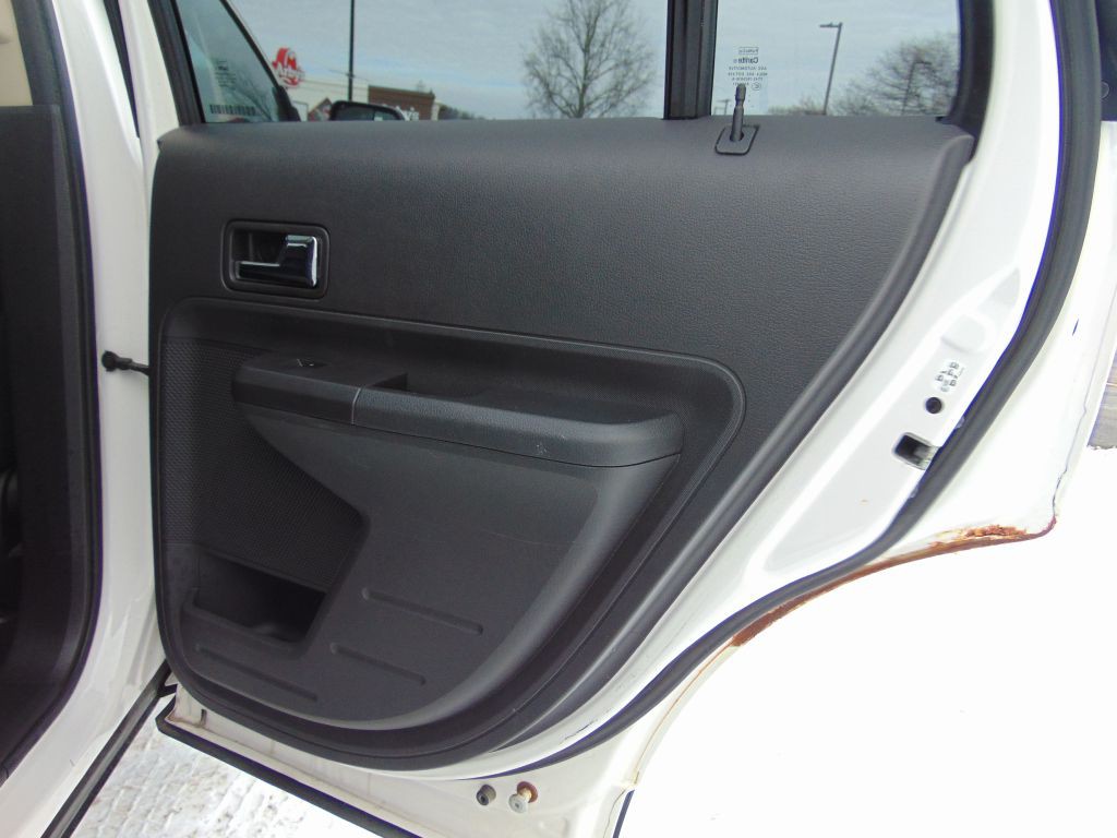 2010 Ford Edge Image 22