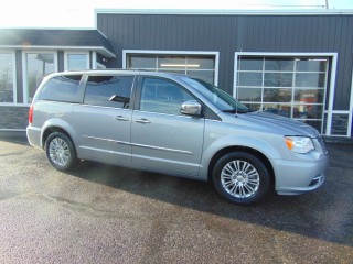 Image for 2015 Chrysler Town & Country Touring L ID: 7115000