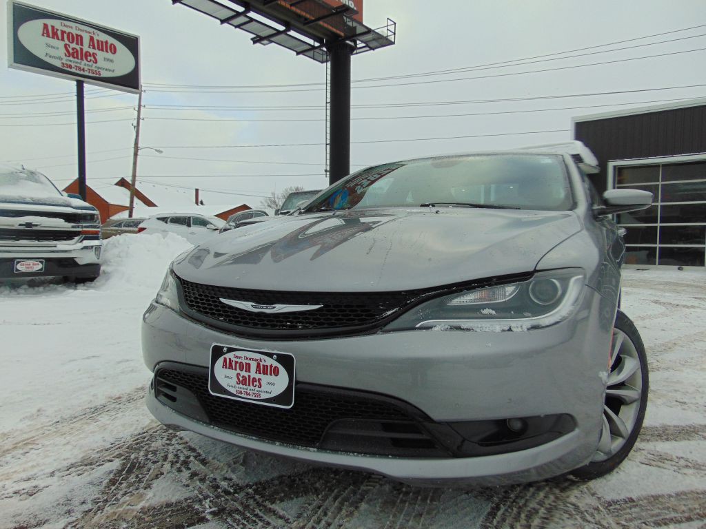 2015 Chrysler 200 Image 24