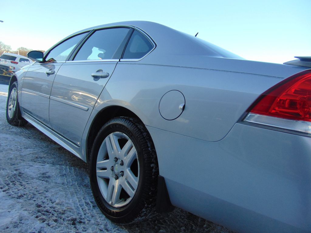 2012 Chevrolet Impala Image 16