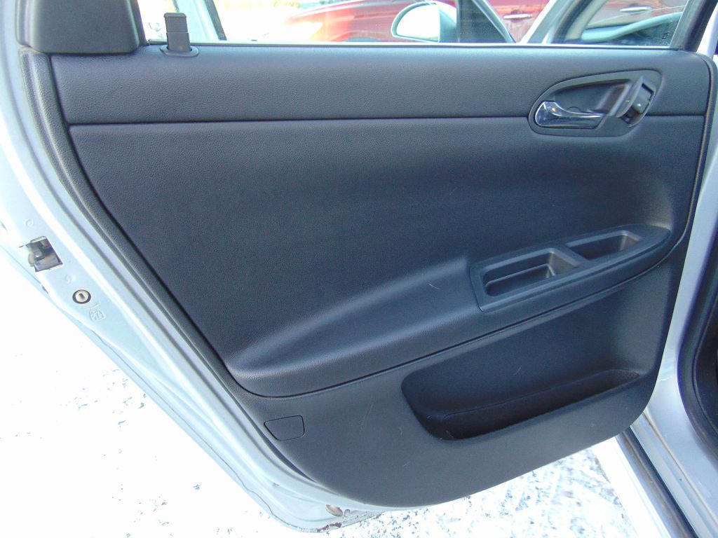 2012 Chevrolet Impala Image 21