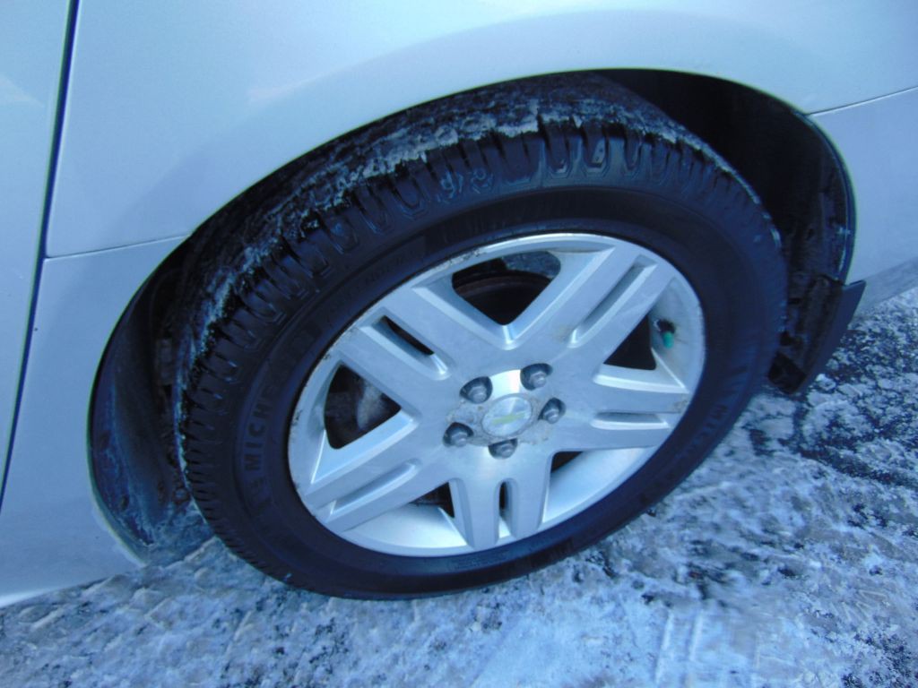 2012 Chevrolet Impala Image 25