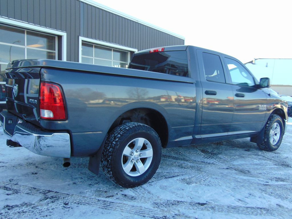 2015 RAM 1500 Image 9