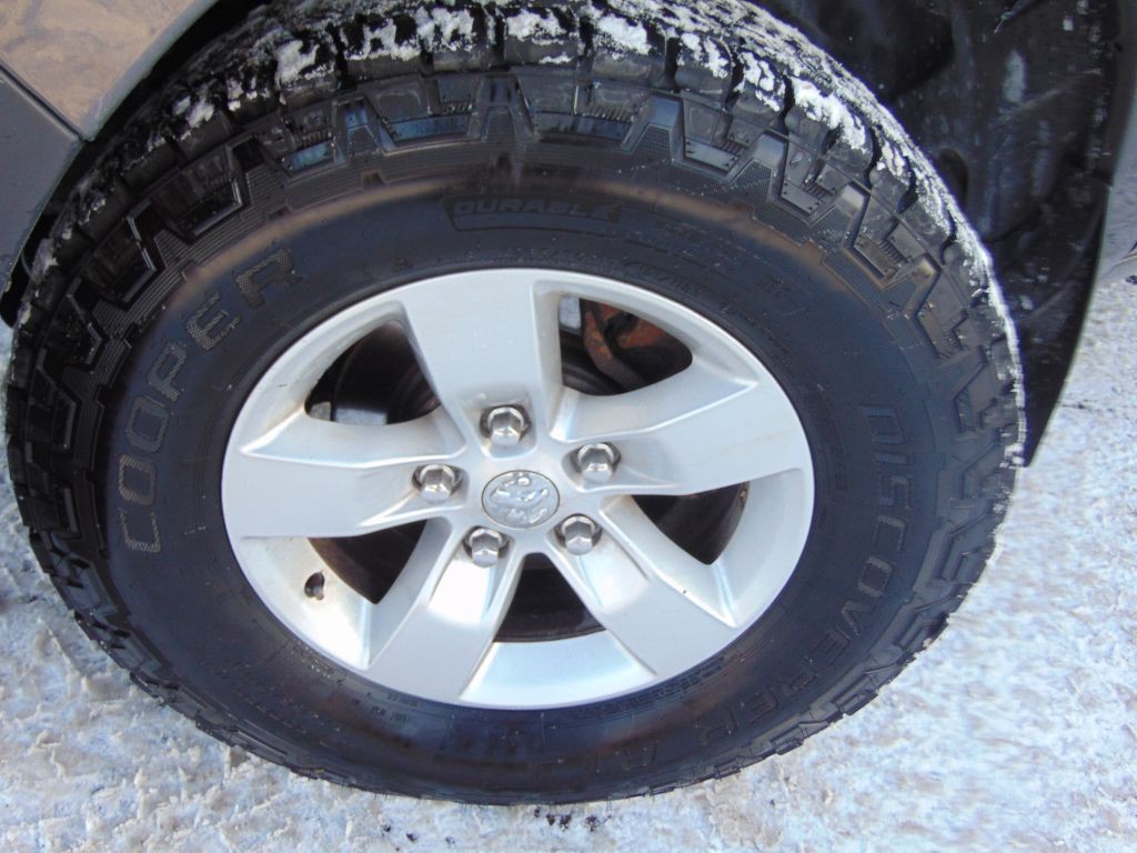 2015 RAM 1500 Image 25