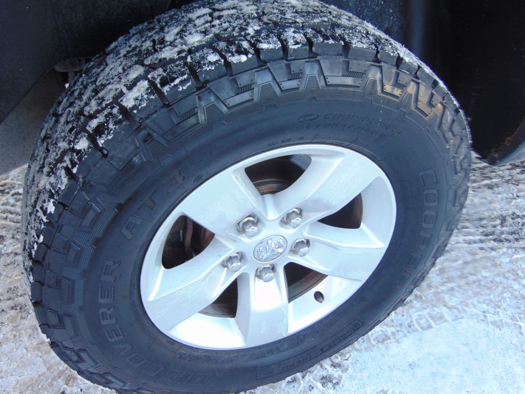 2015 RAM 1500 Image 27