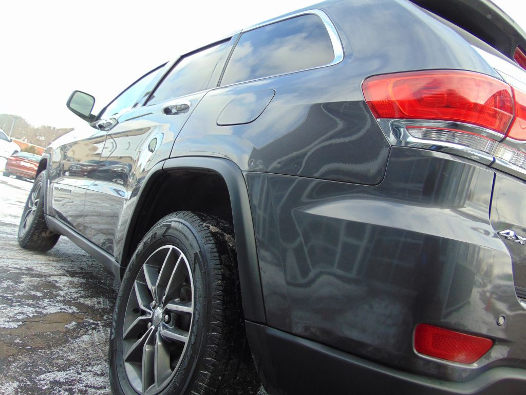 2018 Jeep Grand Cherokee Image 15