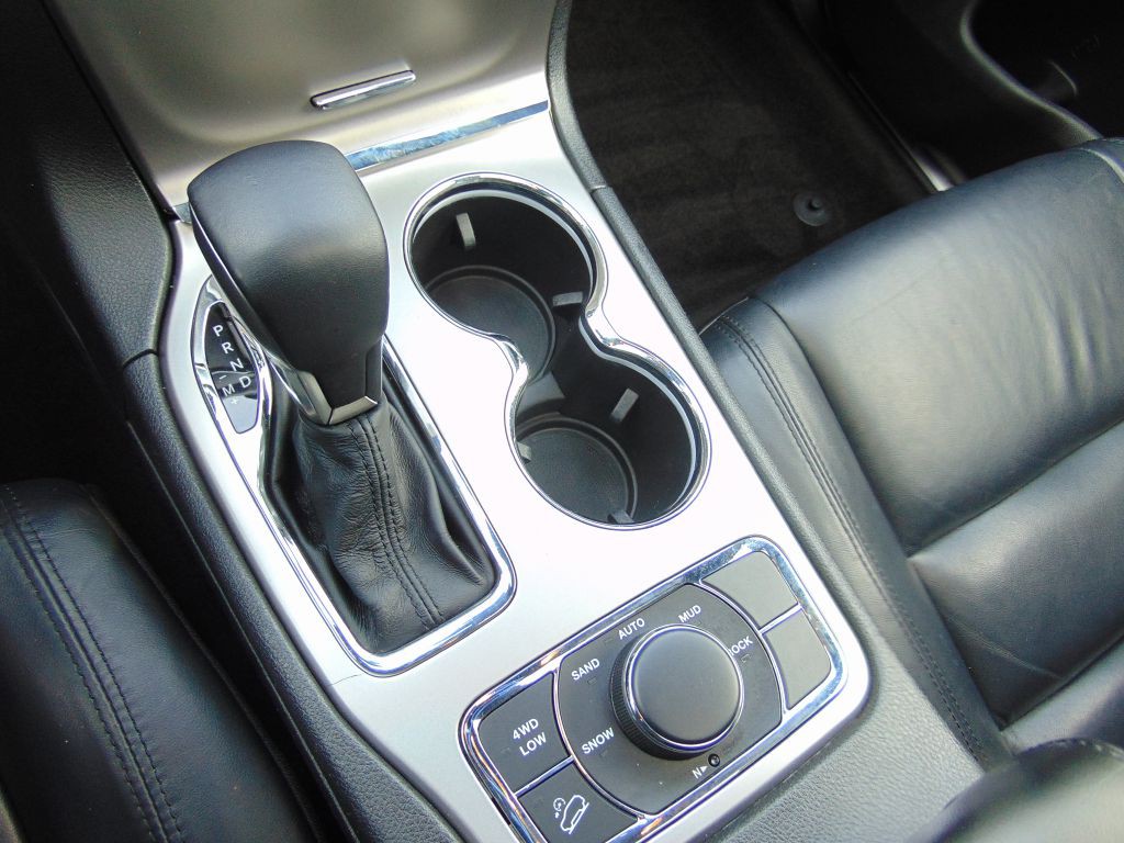 2018 Jeep Grand Cherokee Image 17