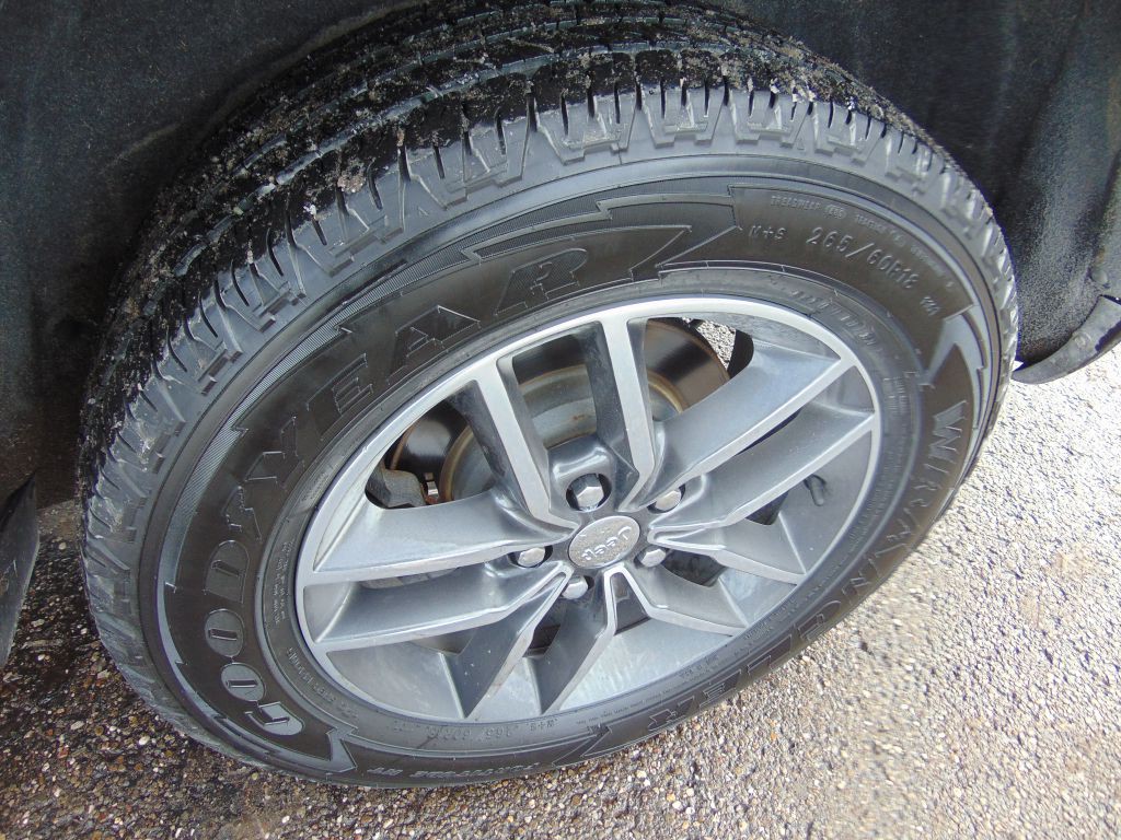 2018 Jeep Grand Cherokee Image 28