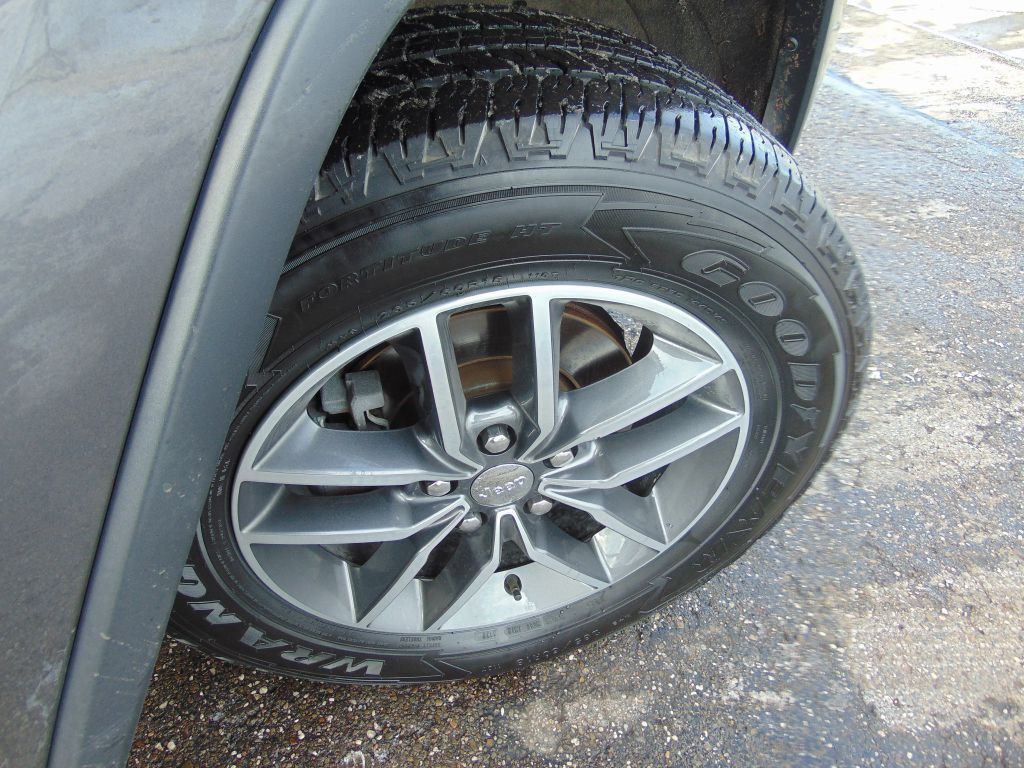 2018 Jeep Grand Cherokee Image 30