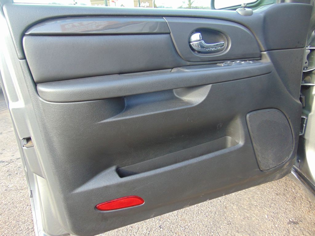 2007 GMC Envoy Image 21