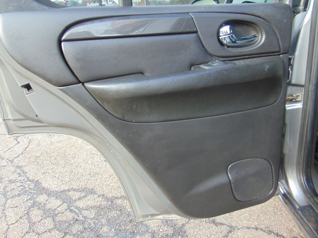 2007 GMC Envoy Image 22