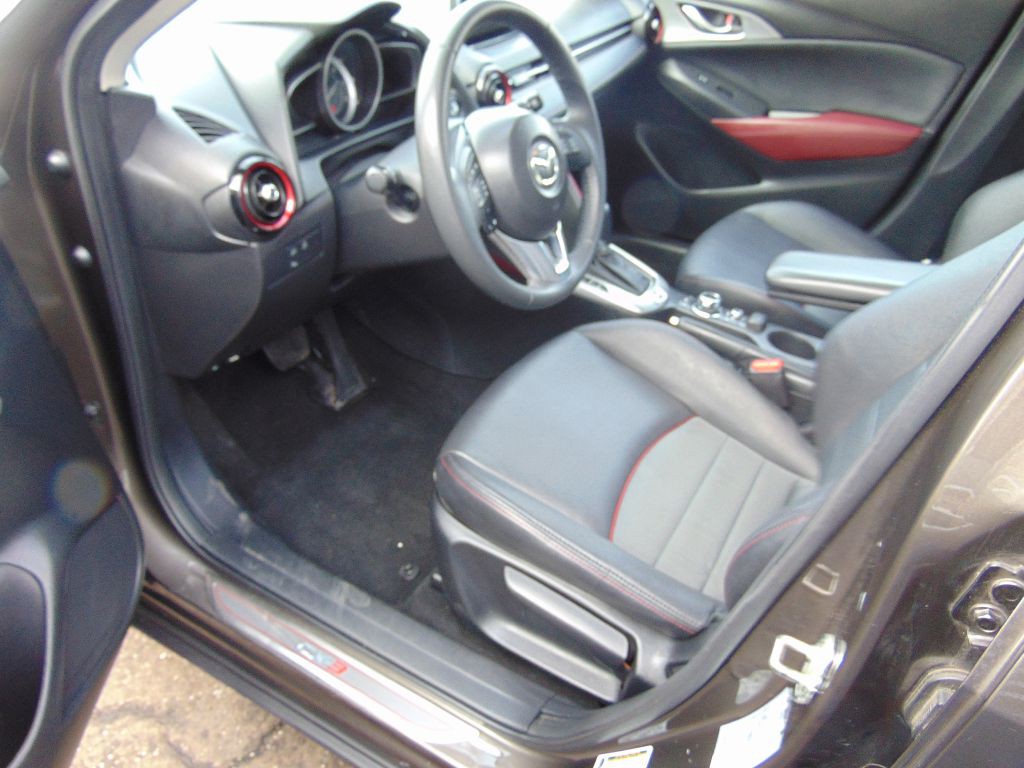 2017 Mazda CX-3 Image 2