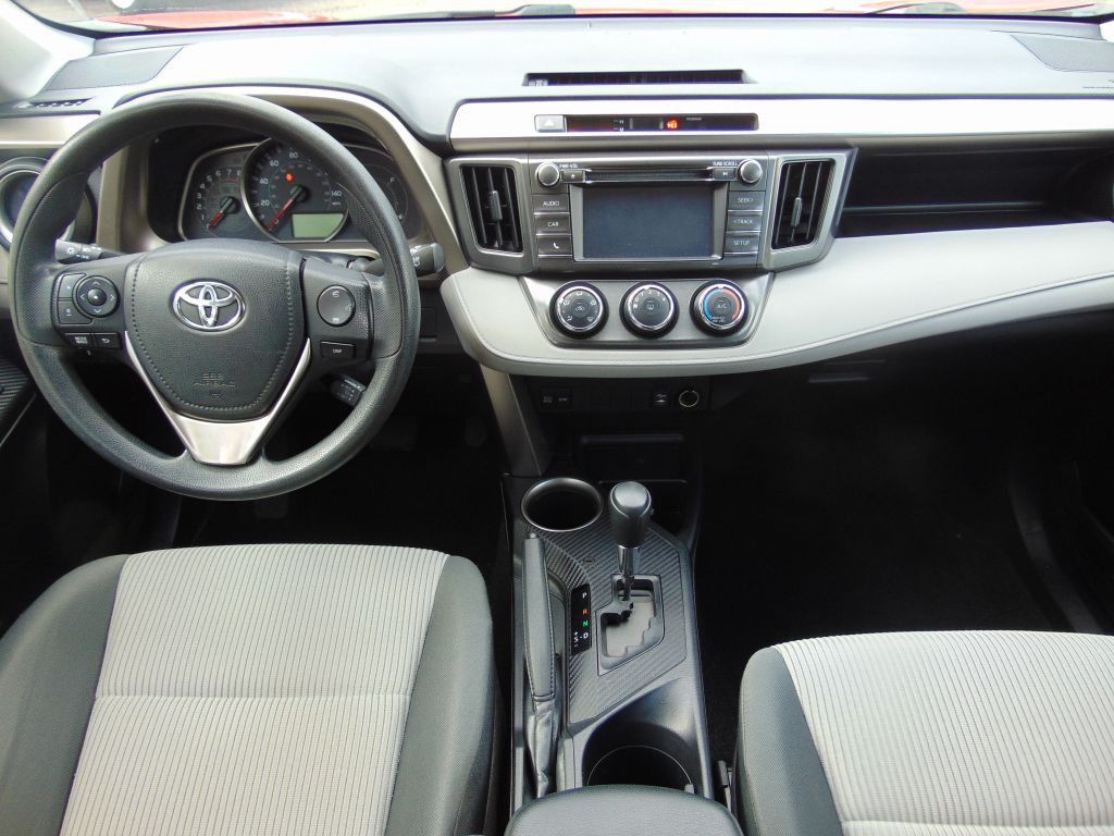 2014 Toyota Rav4 Image 17