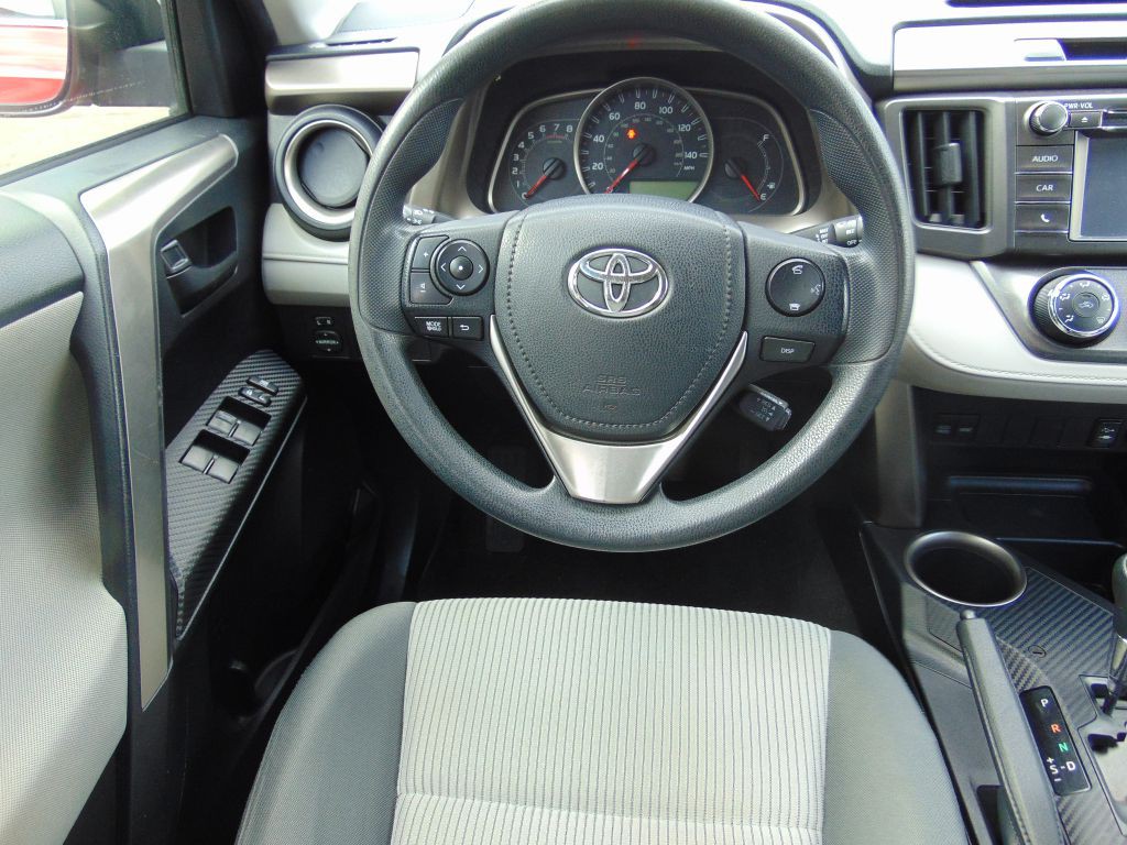 2014 Toyota Rav4 Image 18
