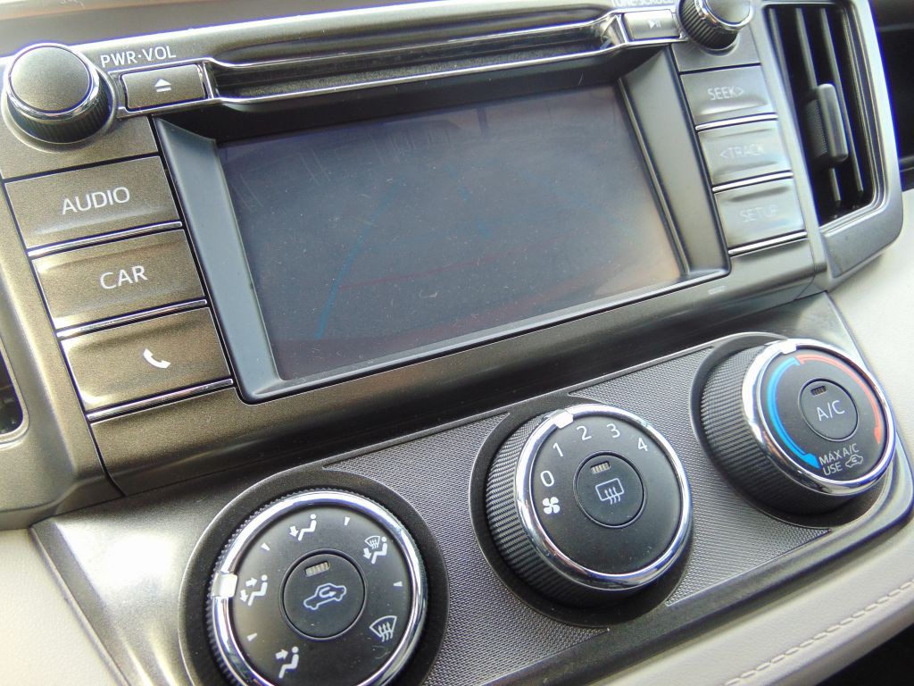 2014 Toyota Rav4 Image 22