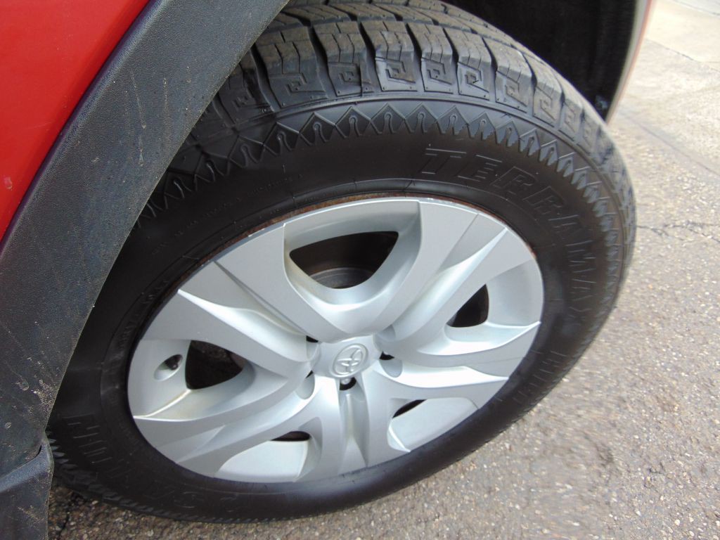 2014 Toyota Rav4 Image 30