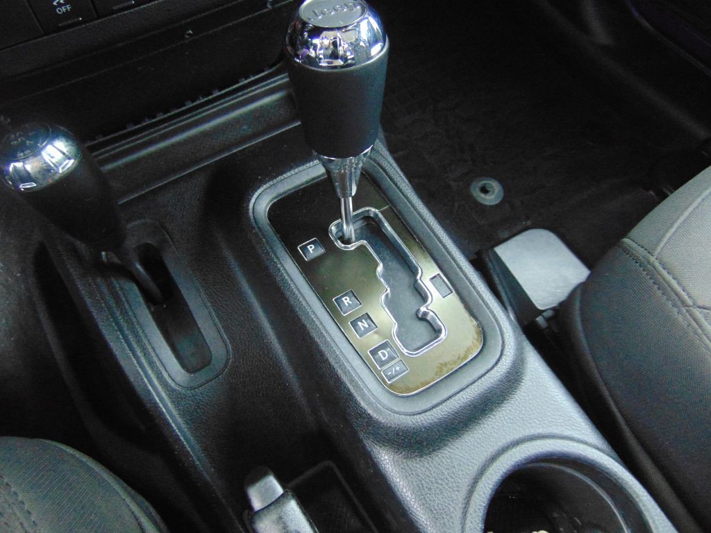 2017 Jeep Wrangler Unlimited Image 18