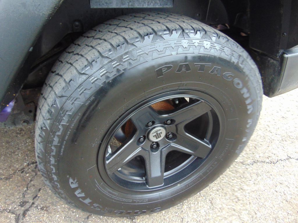 2017 Jeep Wrangler Unlimited Image 25