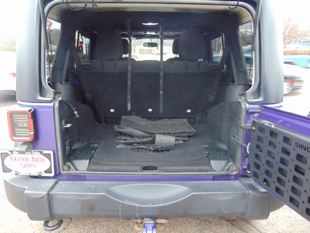 2017 Jeep Wrangler Unlimited Image 32