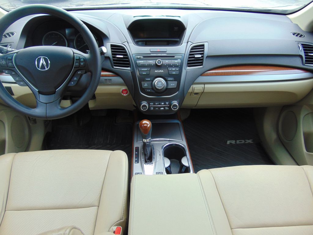 2015 Acura RDX Image 17