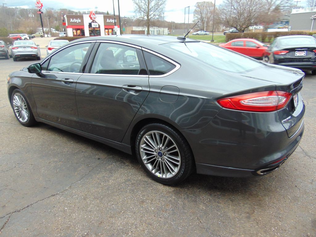 2015 Ford Fusion Image 8