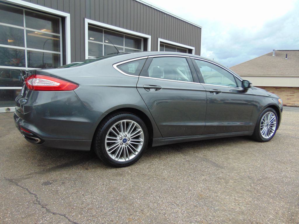 2015 Ford Fusion Image 9