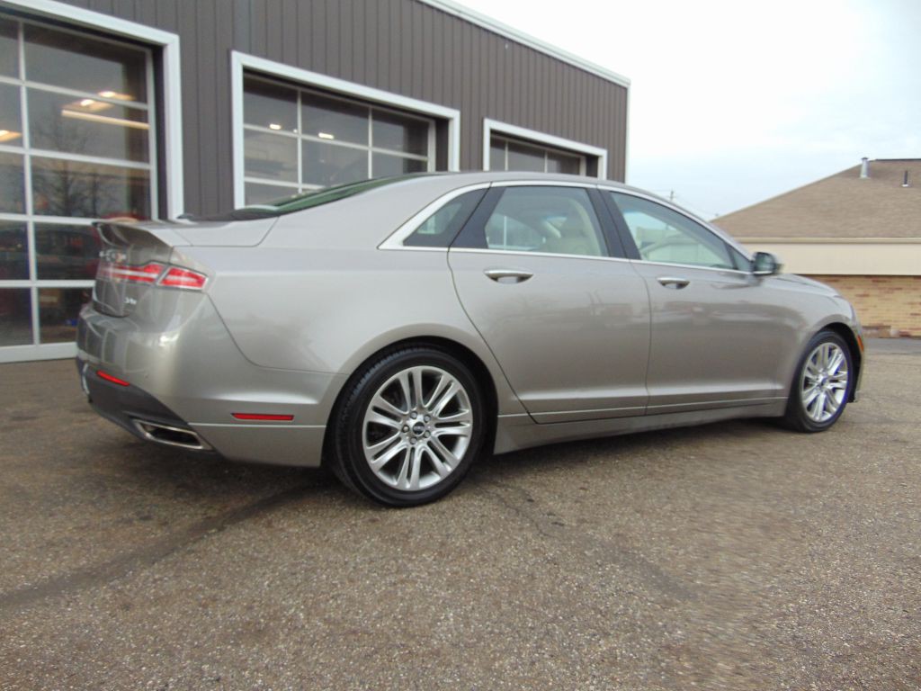 2015 Lincoln MKZ Image 9