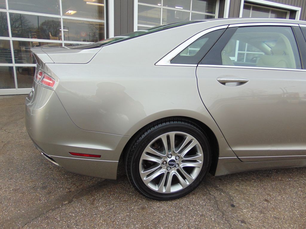 2015 Lincoln MKZ Image 14