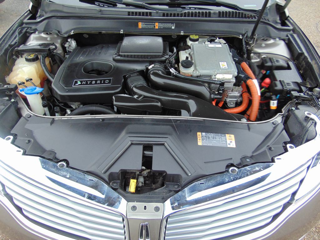 2015 Lincoln MKZ Image 32