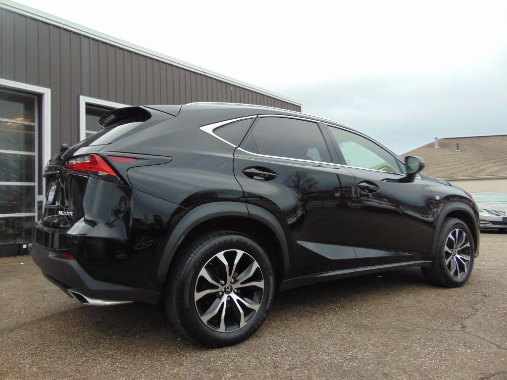 2015 Lexus NX Image 9