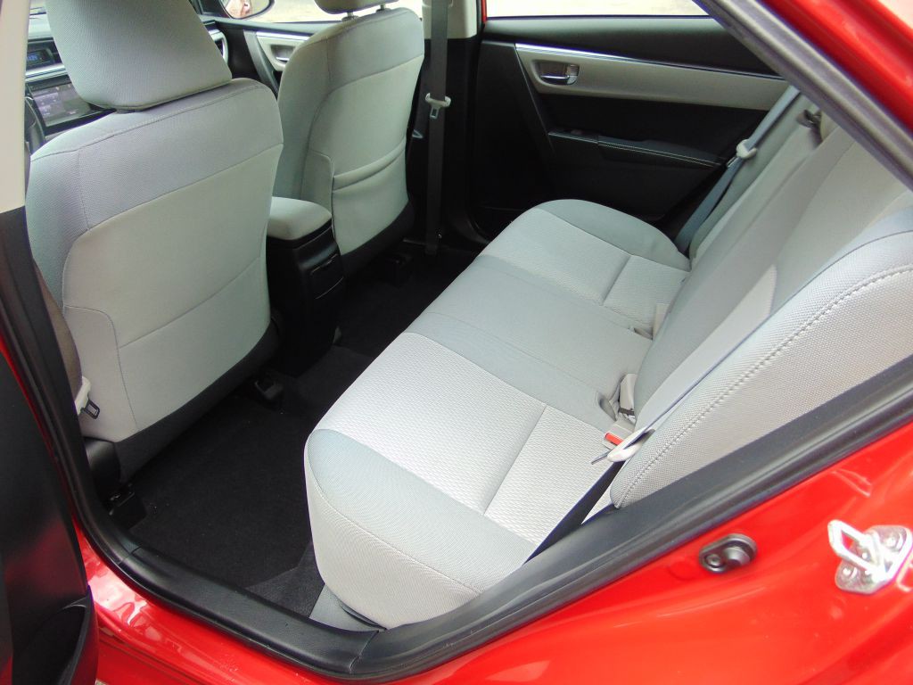 2015 Toyota Corolla Image 3