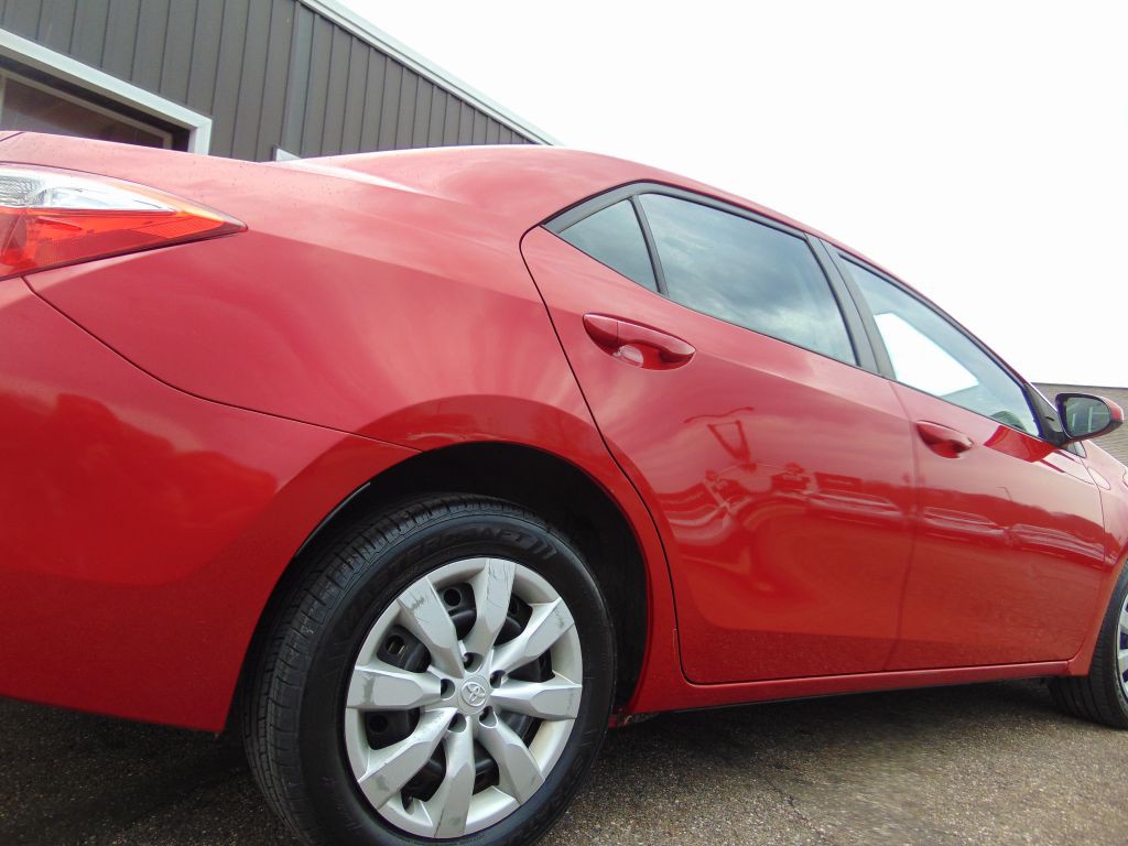 2015 Toyota Corolla Image 15