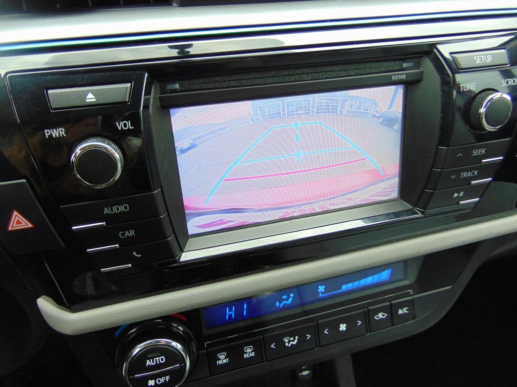 2015 Toyota Corolla Image 20