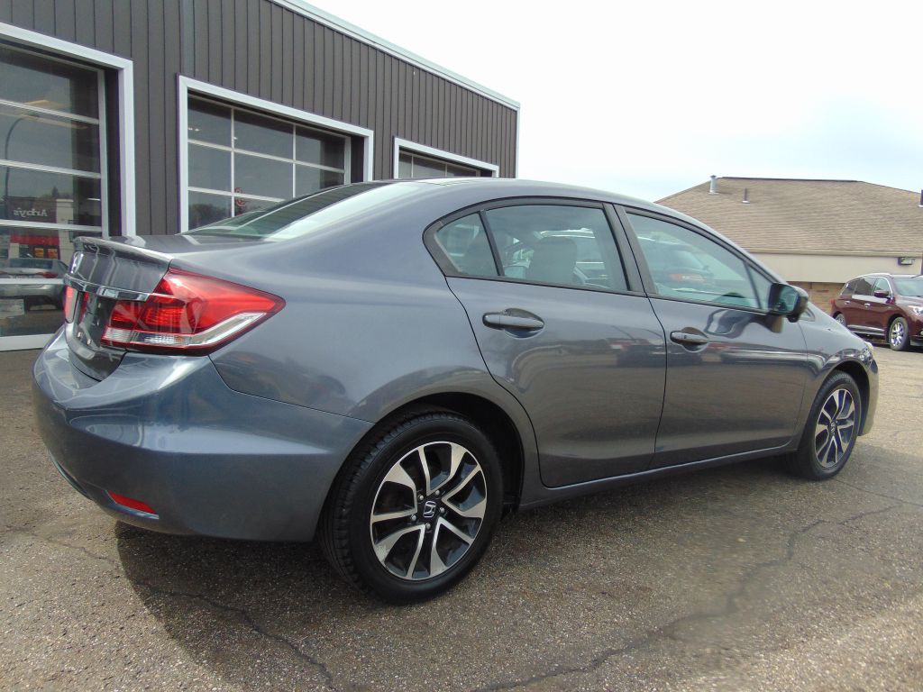 2015 Honda Civic Image 9