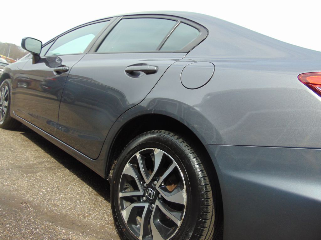 2015 Honda Civic Image 15