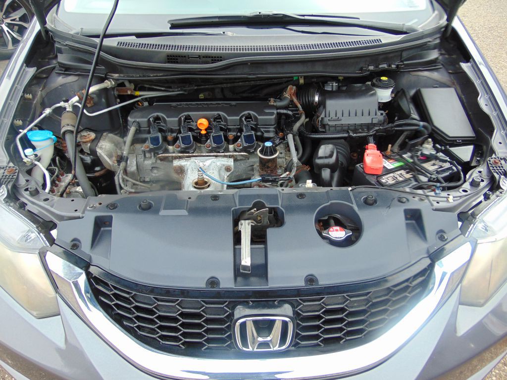 2015 Honda Civic Image 32