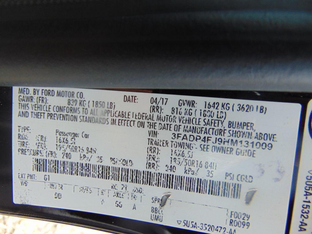 2017 Ford Fiesta Image 32