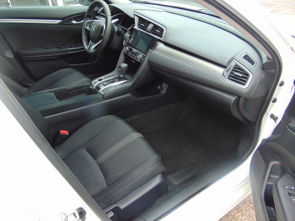 2017 Honda Civic Image 5