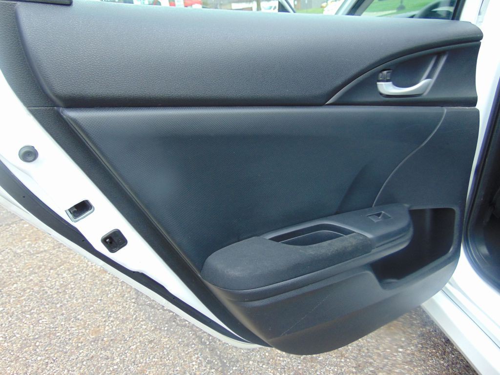 2017 Honda Civic Image 23