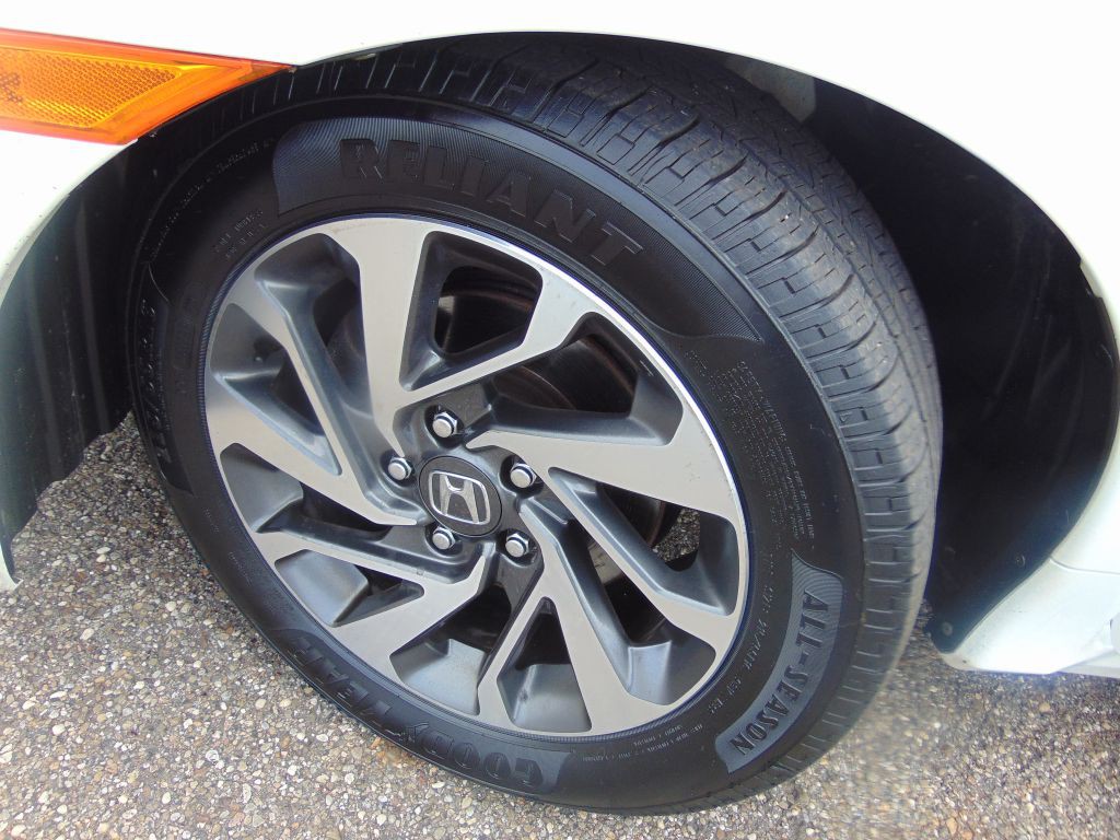 2017 Honda Civic Image 26