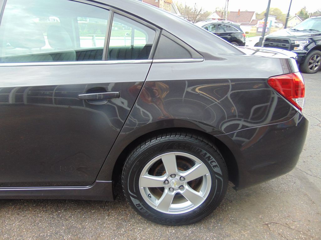2016 Chevrolet Cruze Image 13
