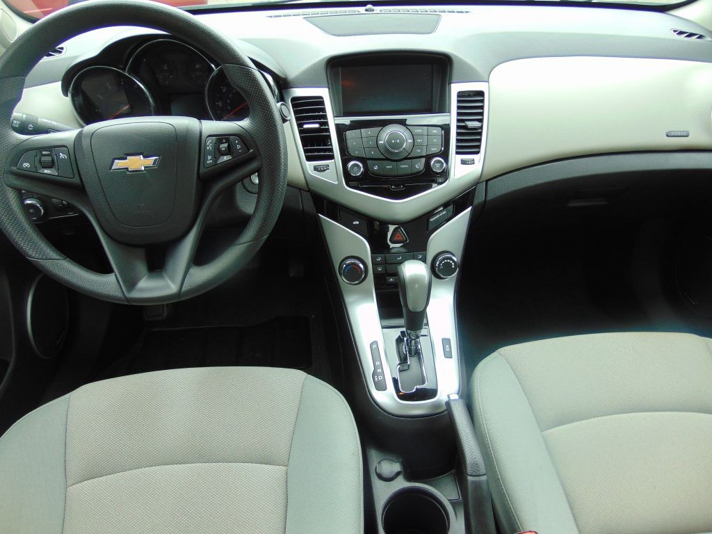 2016 Chevrolet Cruze Image 17